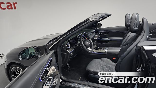 Mercedes-Benz CLE-Class (C236) CLE450 4MATIC Cabriolet 2024 — фото 10