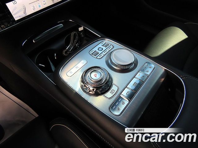 Genesis G90 (RS4) Gasoline 3.5 Turbo AWD 2023 — фото 10