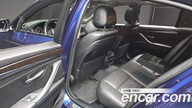 BMW 5 Series (F10) 528i xDrive M Aero Dynamic 2016 — фото 11