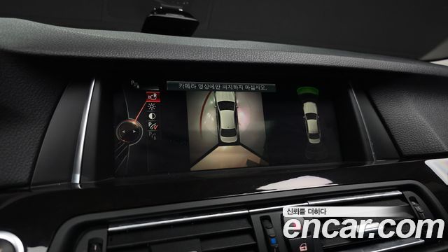 BMW 5 Series (F10) 528i xDrive M Aero Dynamic 2016 — фото 15