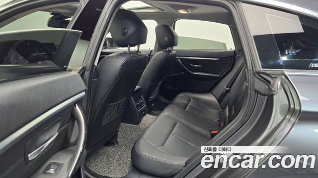 BMW 4 Series (F32) 420i Luxury GranCoupe 2018 — фото 12