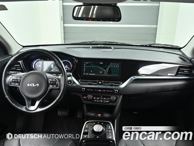 Kia Niro Plus Earth 2023 — фото 7