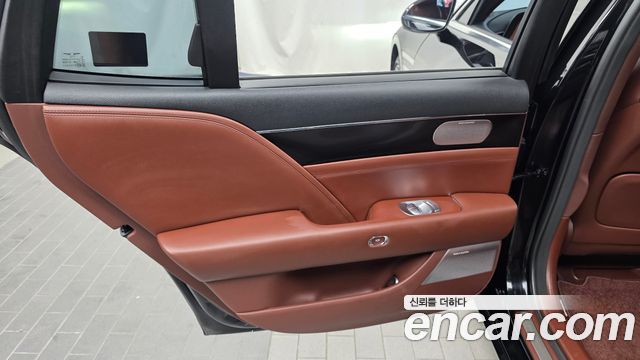 Genesis G90 (RS4) Gasoline 3.5 Turbo AWD 2022 — фото 31
