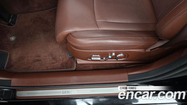 Genesis G90 (RS4) Gasoline 3.5 Turbo AWD 2022 — фото 32