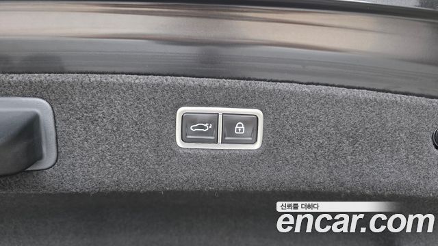 Genesis G90 (RS4) Gasoline 3.5 Turbo AWD 2022 — фото 42