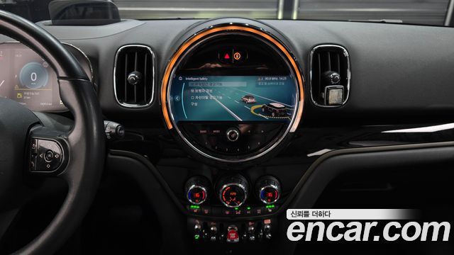 MINI Cooper Countryman Classic Plus 2nd 2022 — фото 14