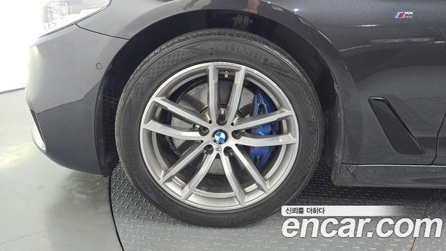 BMW 5 Series (G30) 530i M Sport Package Plus 2017 — фото 5