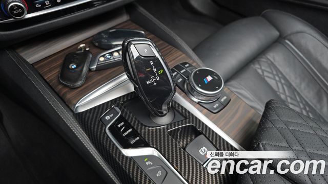 BMW 5 Series (G30) 530i M Sport Package Plus 2017 — фото 9