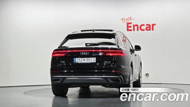 Audi Q8 (4M) 45 TDI Quattro Premium 2022 — фото 4