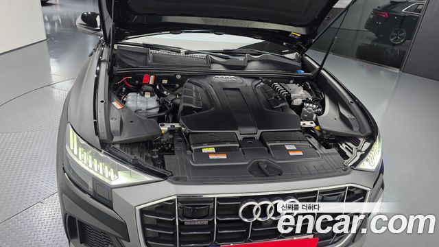 Audi Q8 (4M) 45 TDI Quattro Premium 2022 — фото 6