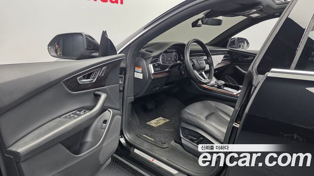 Audi Q8 (4M) 45 TDI Quattro Premium 2022 — фото 10