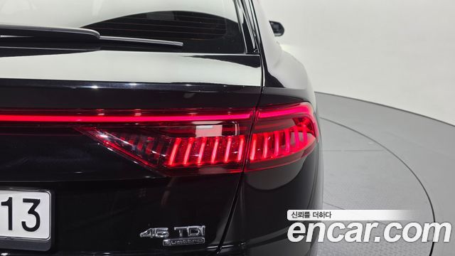 Audi Q8 (4M) 45 TDI Quattro Premium 2022 — фото 23