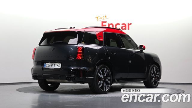MINI Cooper S Countryman (III) ALL4 JCW 2024 — фото 2