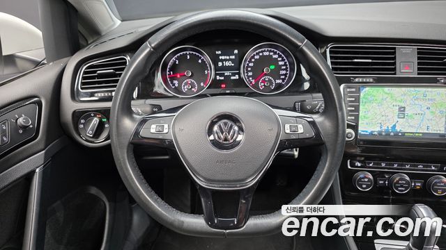 Volkswagen Golf (VII) 2.0 TDI 2016 — фото 13