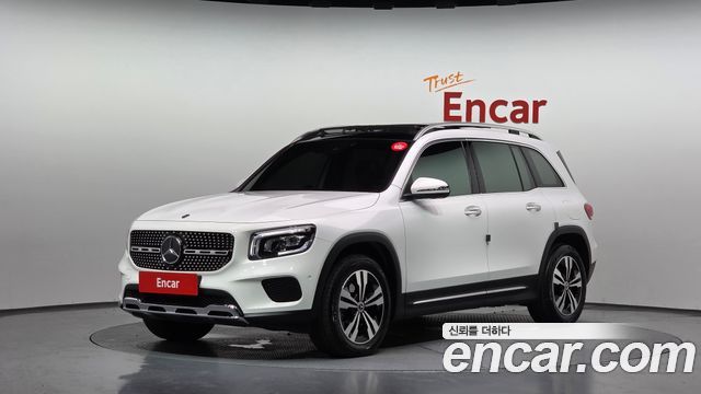 Mercedes-Benz GLB-Class (X247) GLB220