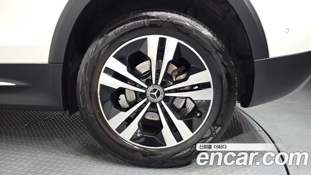 Mercedes-Benz GLB-Class (X247) GLB220 2020 — фото 27