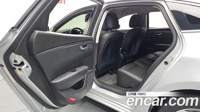 Renault Korea SM6 2.0 LPe SE (Rental car) 2019 — фото 12