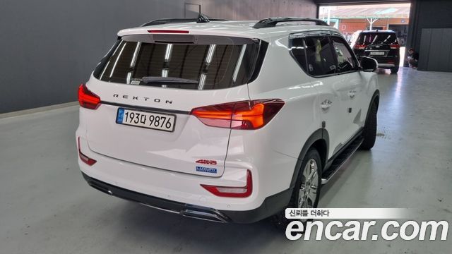 KG Mobility (SsangYong) Rexton Diesel 2.2 4WD Signature 2023 — фото 3