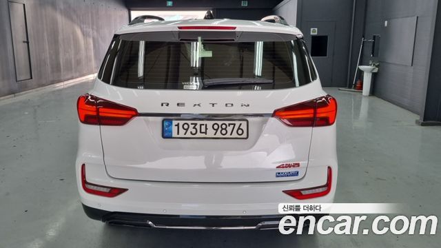 KG Mobility (SsangYong) Rexton Diesel 2.2 4WD Signature 2023 — фото 4