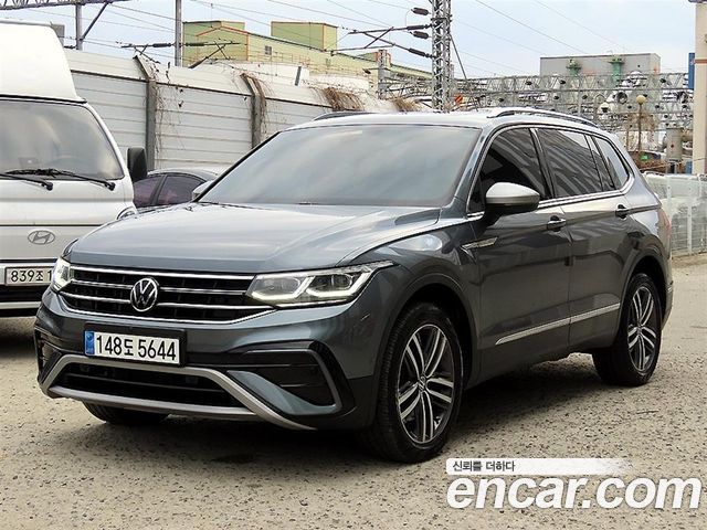 Volkswagen Tiguan Allspace 2.0 TSI Prestige 2023 — фото 2