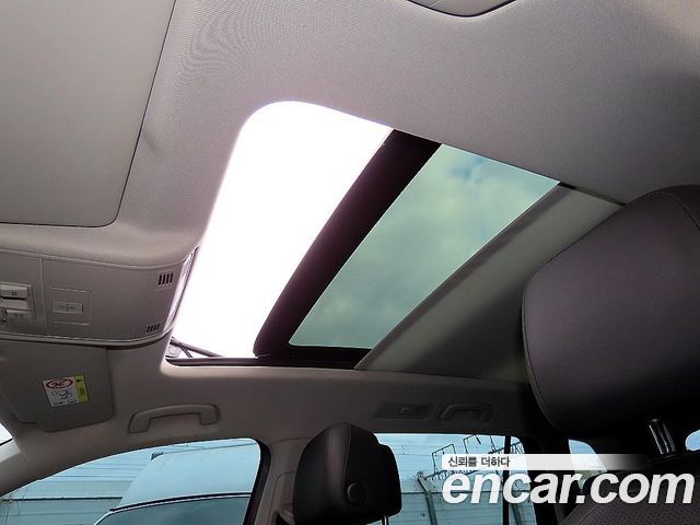 Volkswagen Tiguan Allspace 2.0 TSI Prestige 2023 — фото 21