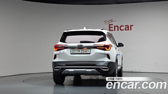 Kia Seltos Diesel 1.6 2WD Signature 2022 — фото 4