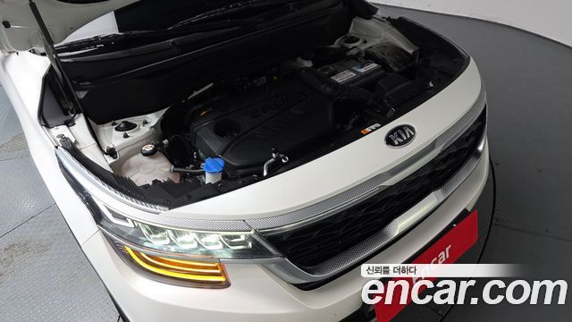 Kia Seltos Diesel 1.6 2WD Signature 2022 — фото 6
