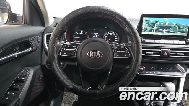 Kia Seltos Diesel 1.6 2WD Signature 2022 — фото 12