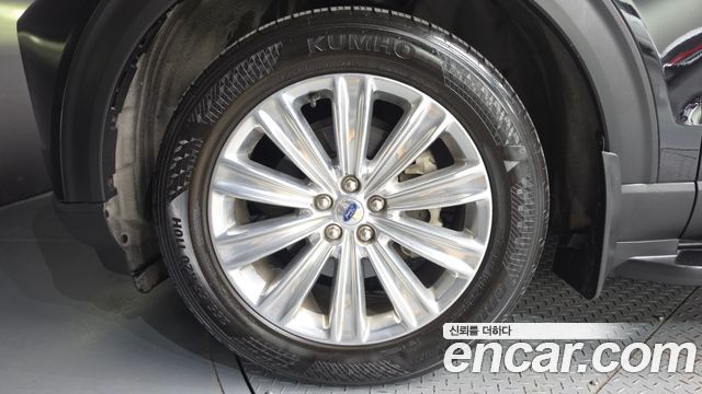 Ford Explorer (VI) 2.3 LimIted 4WD 2020 — фото 5