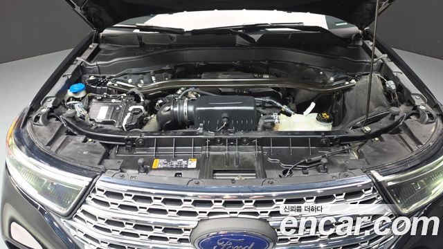 Ford Explorer (VI) 2.3 LimIted 4WD 2020 — фото 6