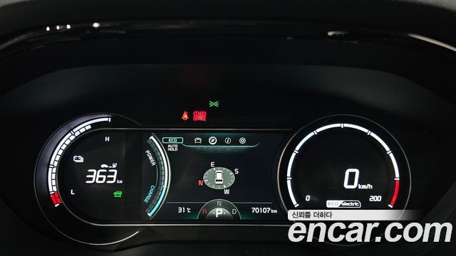 Kia Niro Plus Air 2023 — фото 8