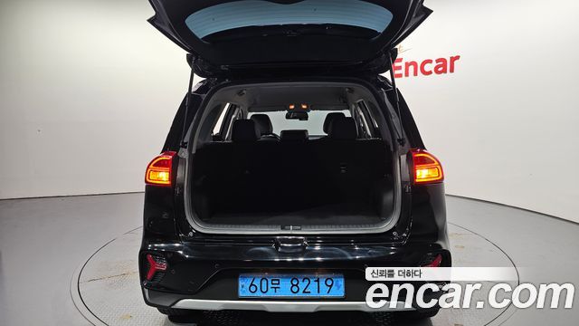 Kia Niro Plus Air 2023 — фото 18