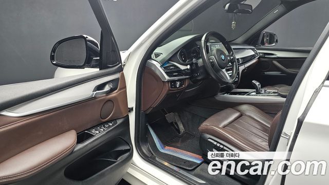 BMW X5 (F15) xDrive 30d M Sport package 2018 — фото 10