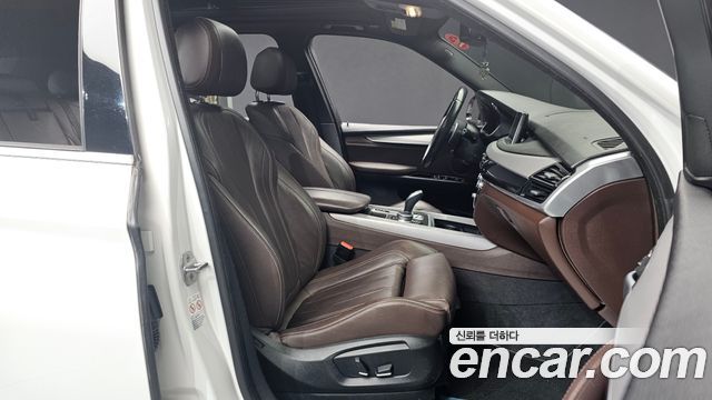 BMW X5 (F15) xDrive 30d M Sport package 2018 — фото 12