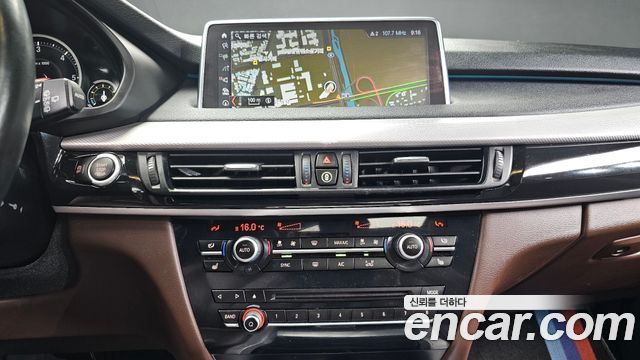 BMW X5 (F15) xDrive 30d M Sport package 2018 — фото 14