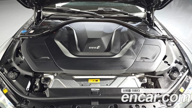 BMW i4 eDrive40 M Sports Pro 2022 — фото 6