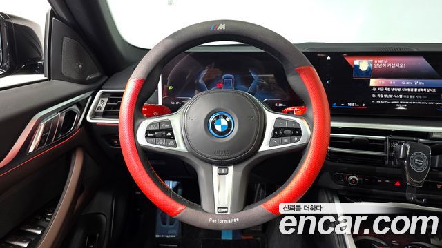 BMW i4 eDrive40 M Sports Pro 2022 — фото 13