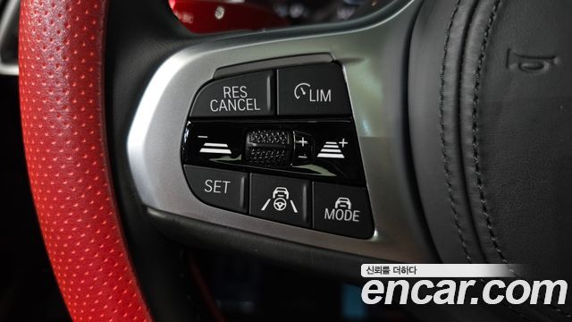 BMW i4 eDrive40 M Sports Pro 2022 — фото 15