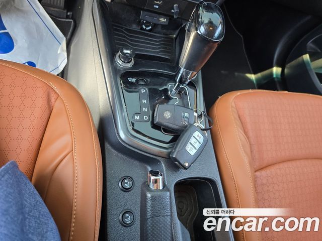 KG Mobility (SsangYong) Tivoli Air Diesel IX 2WD 2017 — фото 16