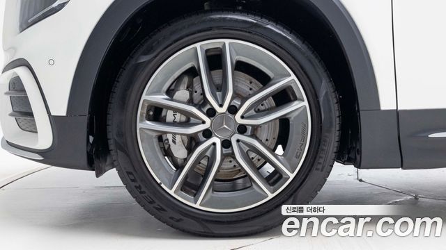 Mercedes-Benz GLB-Class (X247) AMG GLB35 4MATIC 2026 — фото 5