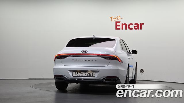 Hyundai Grandeur (IG) 2.5 Premium Choice 2021 — фото 4
