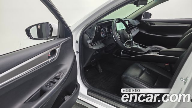 Hyundai Grandeur (IG) 2.5 Premium Choice 2021 — фото 11