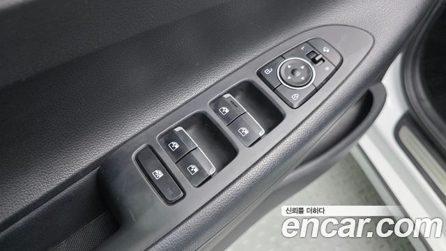 Hyundai Grandeur (IG) 2.5 Premium Choice 2021 — фото 12