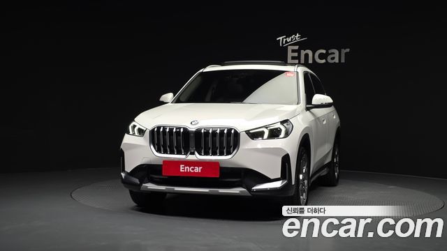 BMW X1 (U11) xDrive 20i xLine 2025 — фото 3