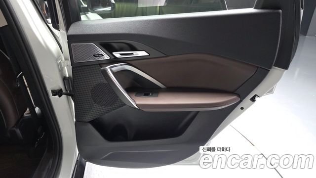 BMW X1 (U11) xDrive 20i xLine 2025 — фото 25