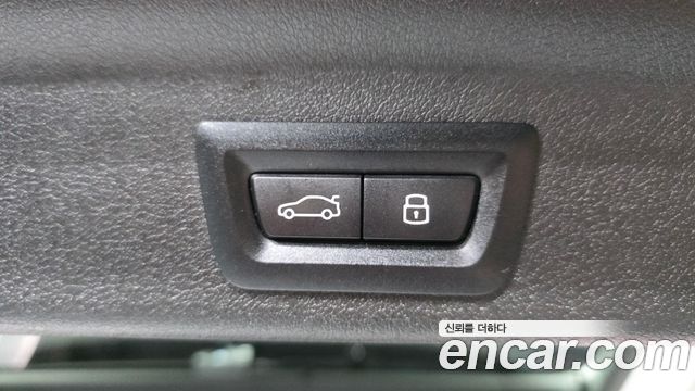 BMW X1 (U11) xDrive 20i xLine 2025 — фото 27