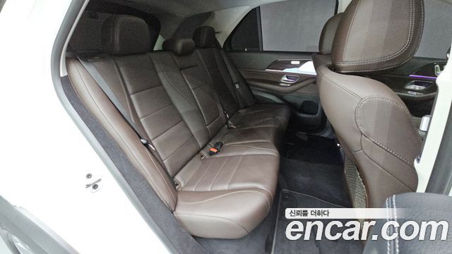 Mercedes-Benz GLE-Class (W167) GLE300d 4MATIC 2022 — фото 26