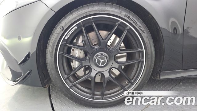 Mercedes-Benz A-Class (W177) AMG A45 4MAITC+ Hatchback 2022 — фото 5