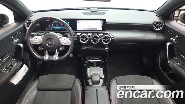 Mercedes-Benz A-Class (W177) AMG A45 4MAITC+ Hatchback 2022 — фото 7