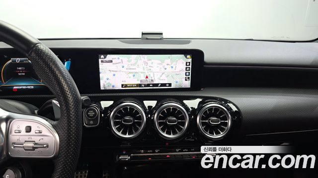 Mercedes-Benz A-Class (W177) AMG A45 4MAITC+ Hatchback 2022 — фото 14